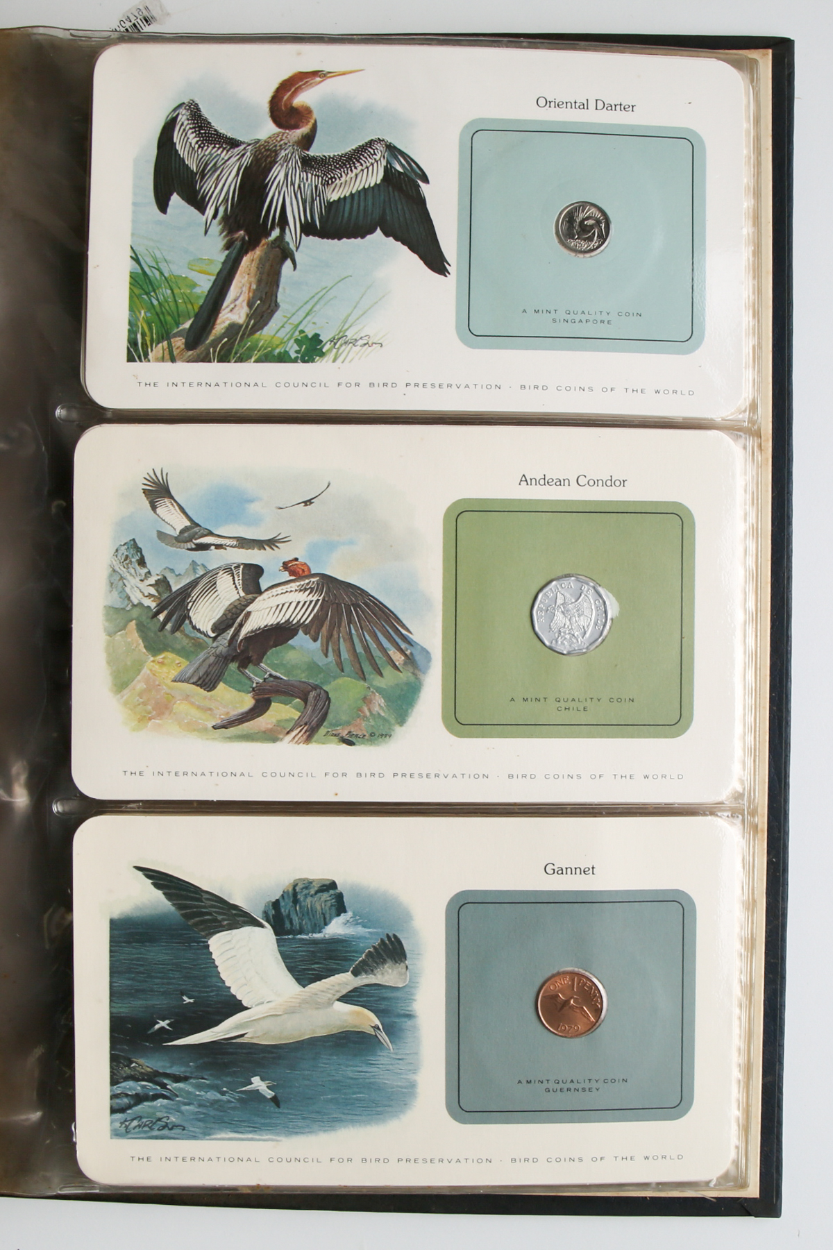 貨幣博物館 | Bird coins of the World 世界の鳥類貨幣ロット フランクリン・ミント社製Book入(図版付) 経年劣化