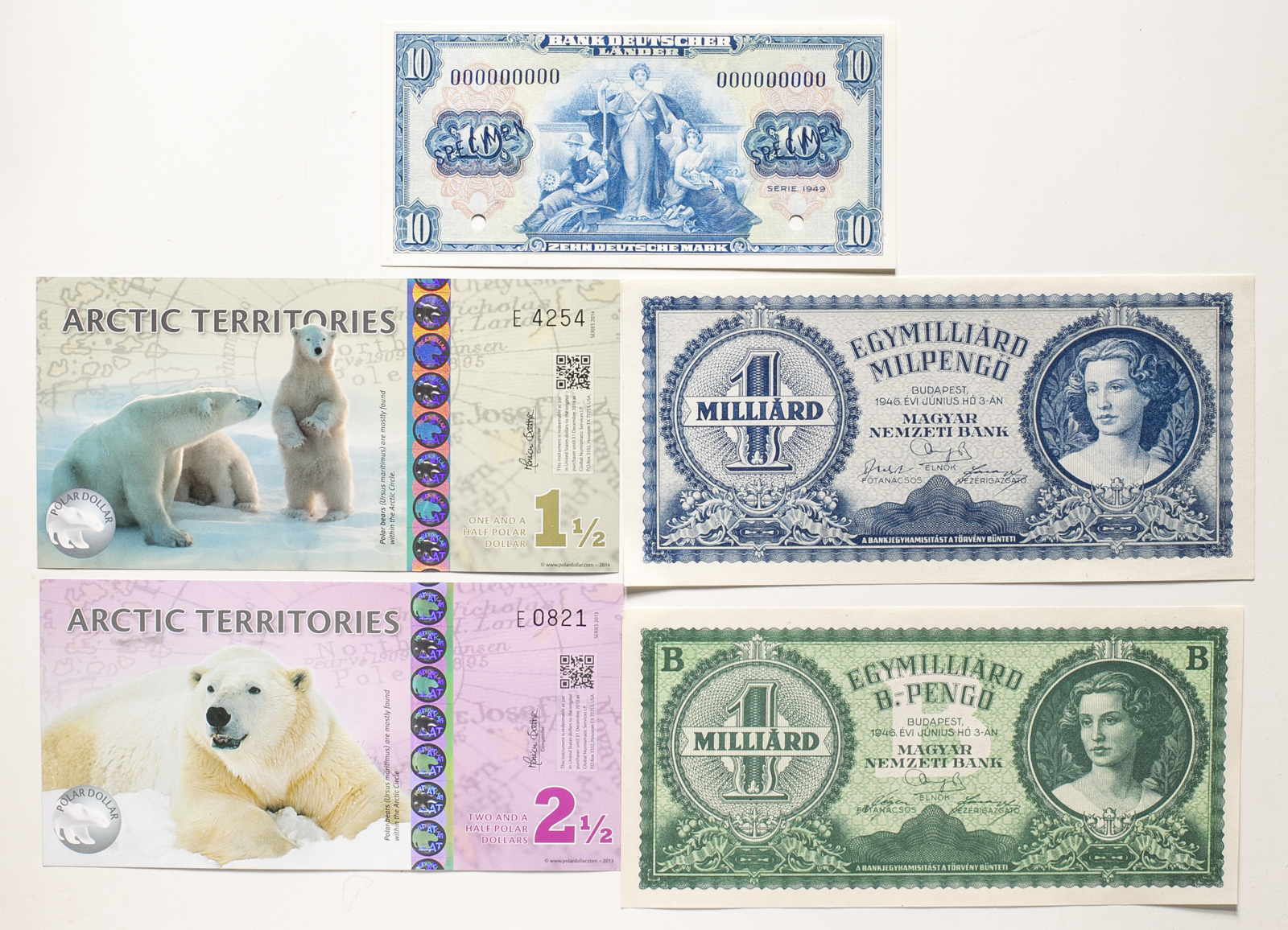 貨幣博物館 | Lot of World Banknotes 世界の紙幣 ドイツ ノトゲルト 布製革製4種 / 10Mark 1949 P-16s  Mixed condition状態混合