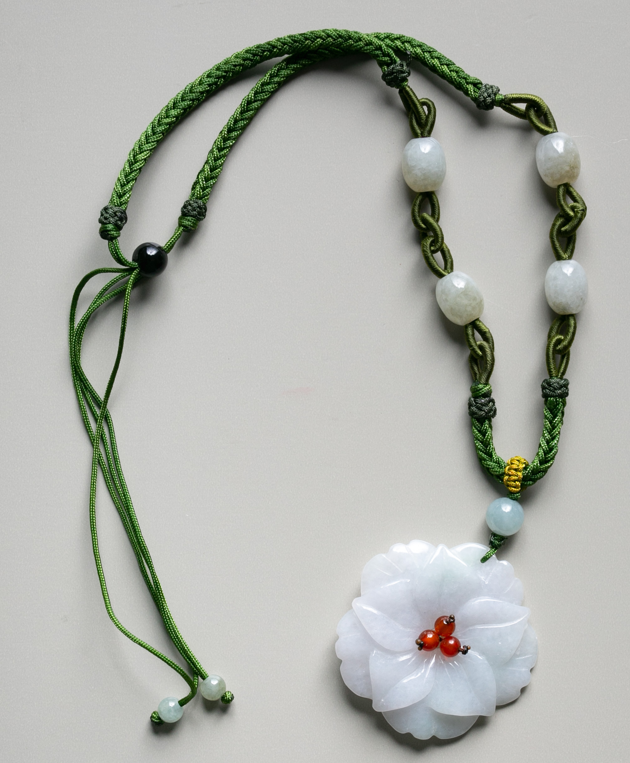貨幣博物館 | 翡翠ネクレス Jadeite pendant 日本彩珠宝石研究所