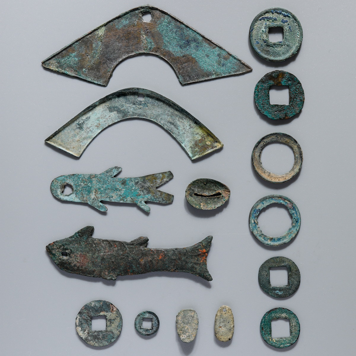 貨幣博物館 | 中国 先秦（XianQin）魚幣、磬幣、貝貨、蟻鼻銭 状態混合