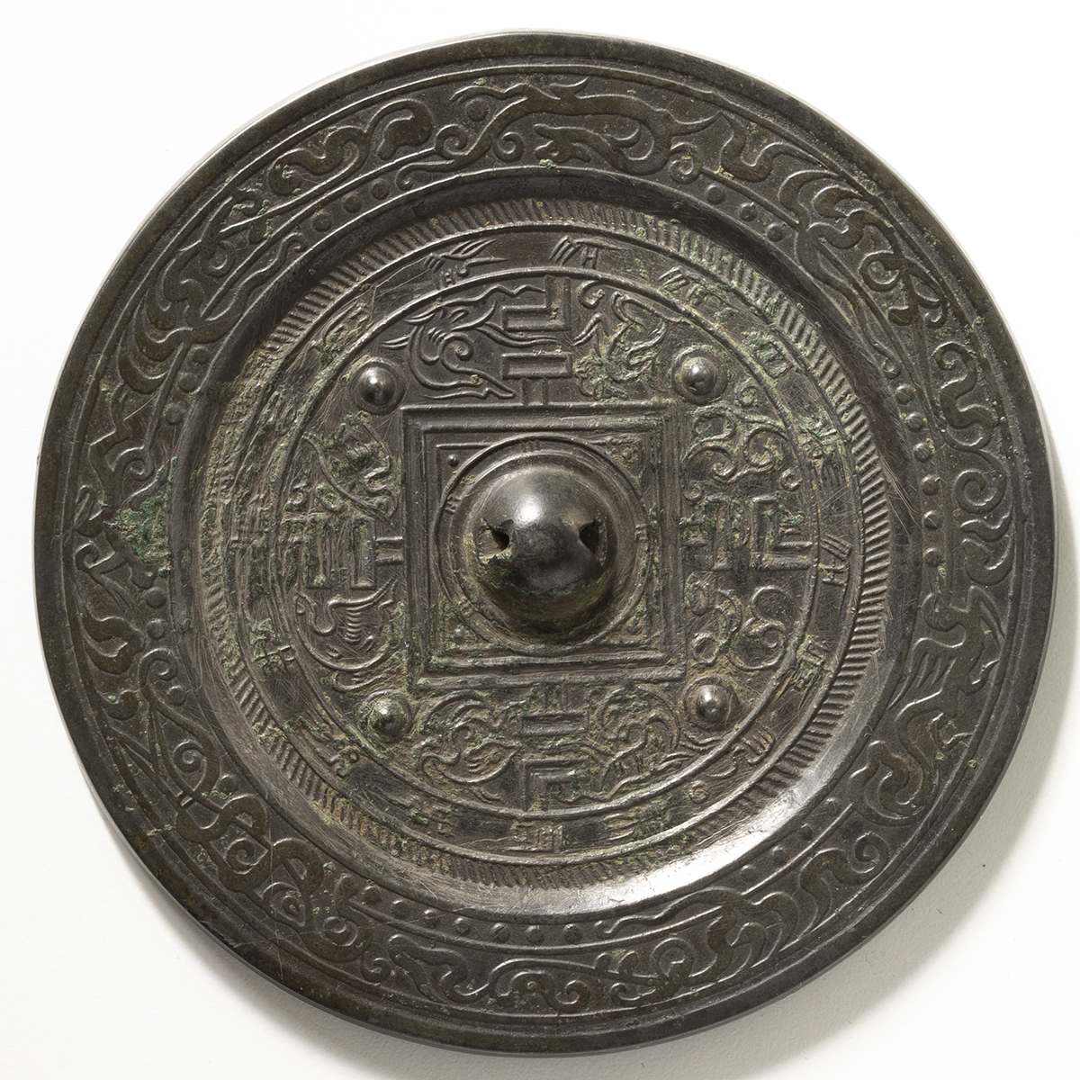 貨幣博物館 | Ornaments 置物 銅鏡 方格規矩四乳八獣鏡 磨き,錆取り痕 佳品
