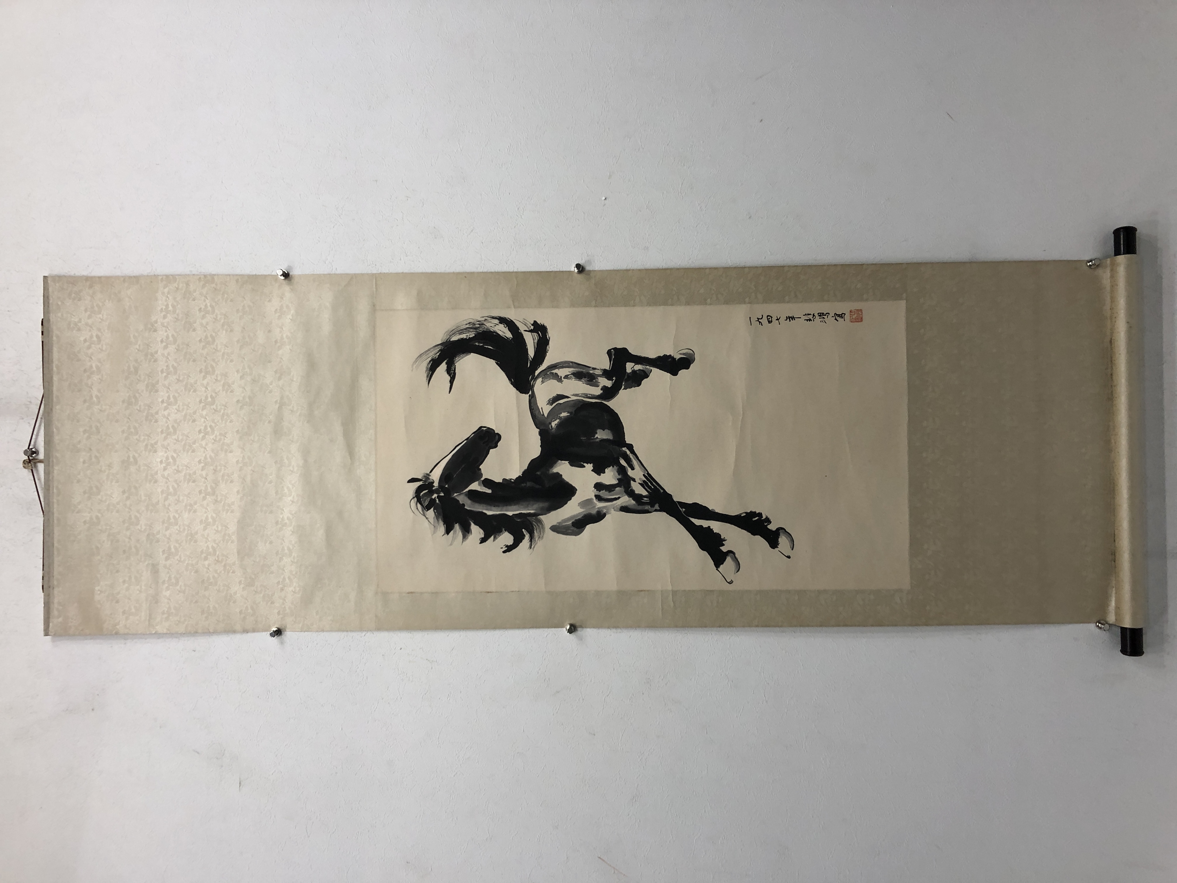 徐悲鴻馬　掛軸　同箱有り　肉筆保証　真作 徐悲鴻馬掛軸同箱有り肉筆保証真作