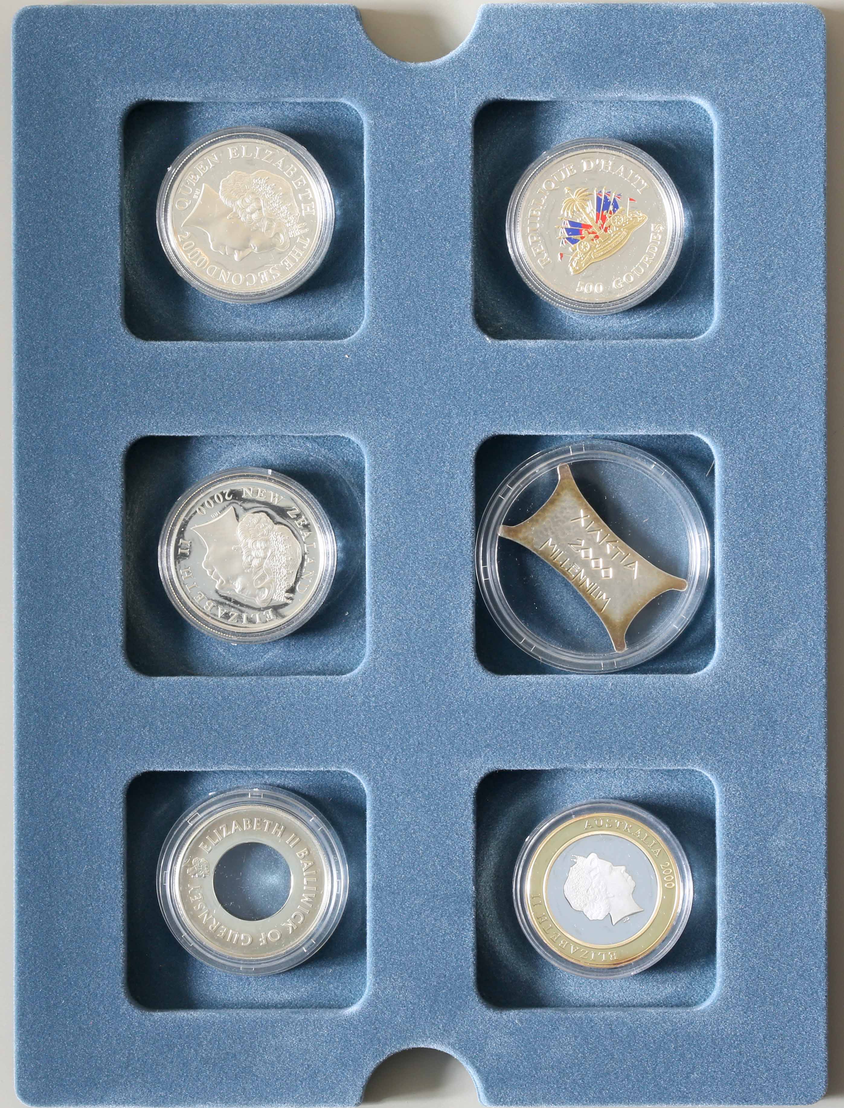 貨幣博物館 | Royal Mint Millennium Silver Set 2000 返品不可 Sold 