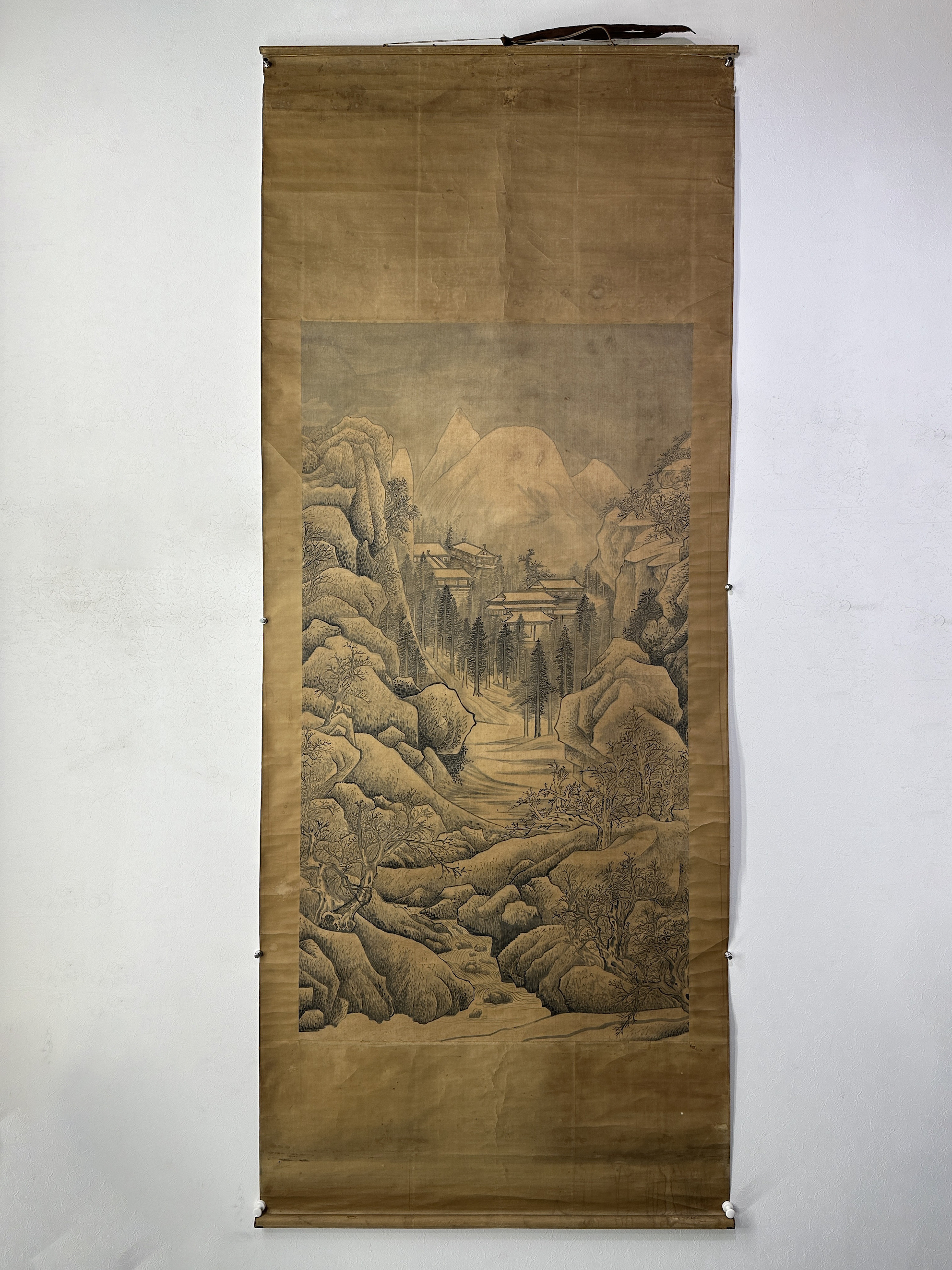 限时竞拍,佚名雪山樓閣170.0×94.0cm 設色絹本立軸返品不可Sold as is 