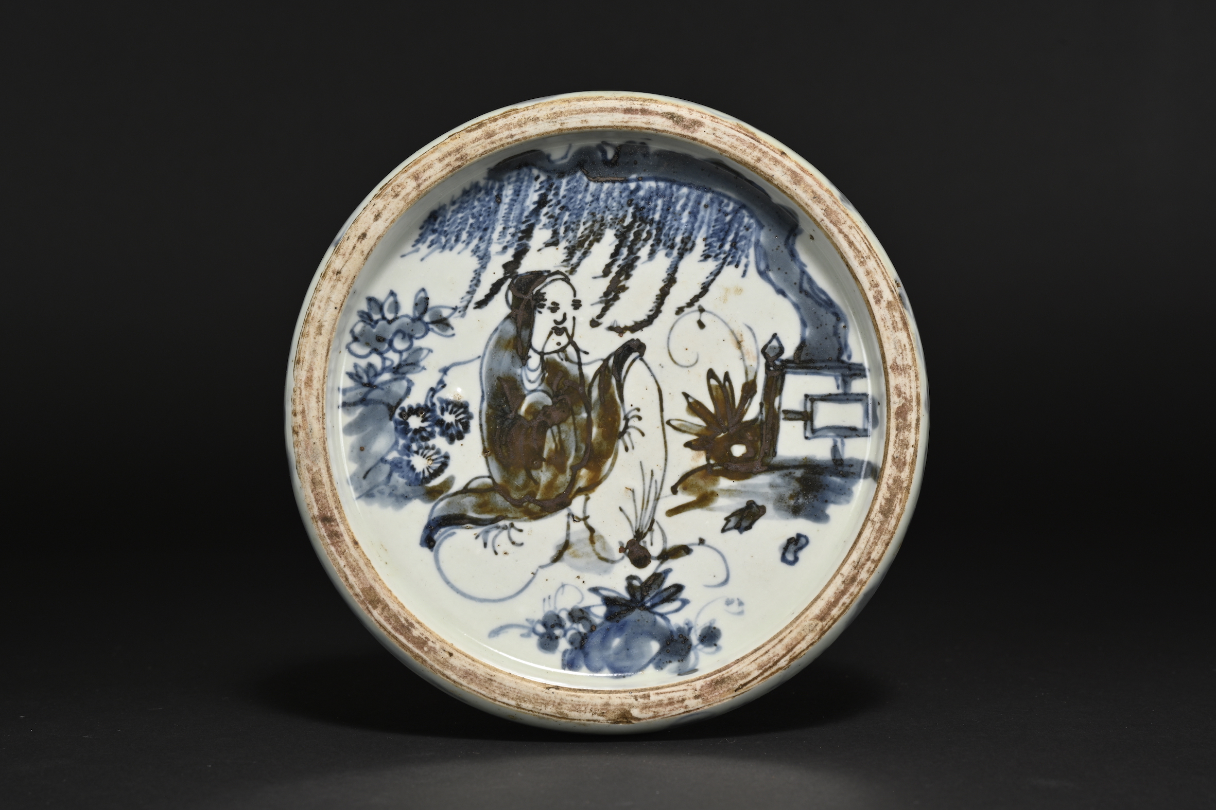 古硯 明時代末期 景徳鎮民窯 古染付花卉文磁硯 青花丸型磁器