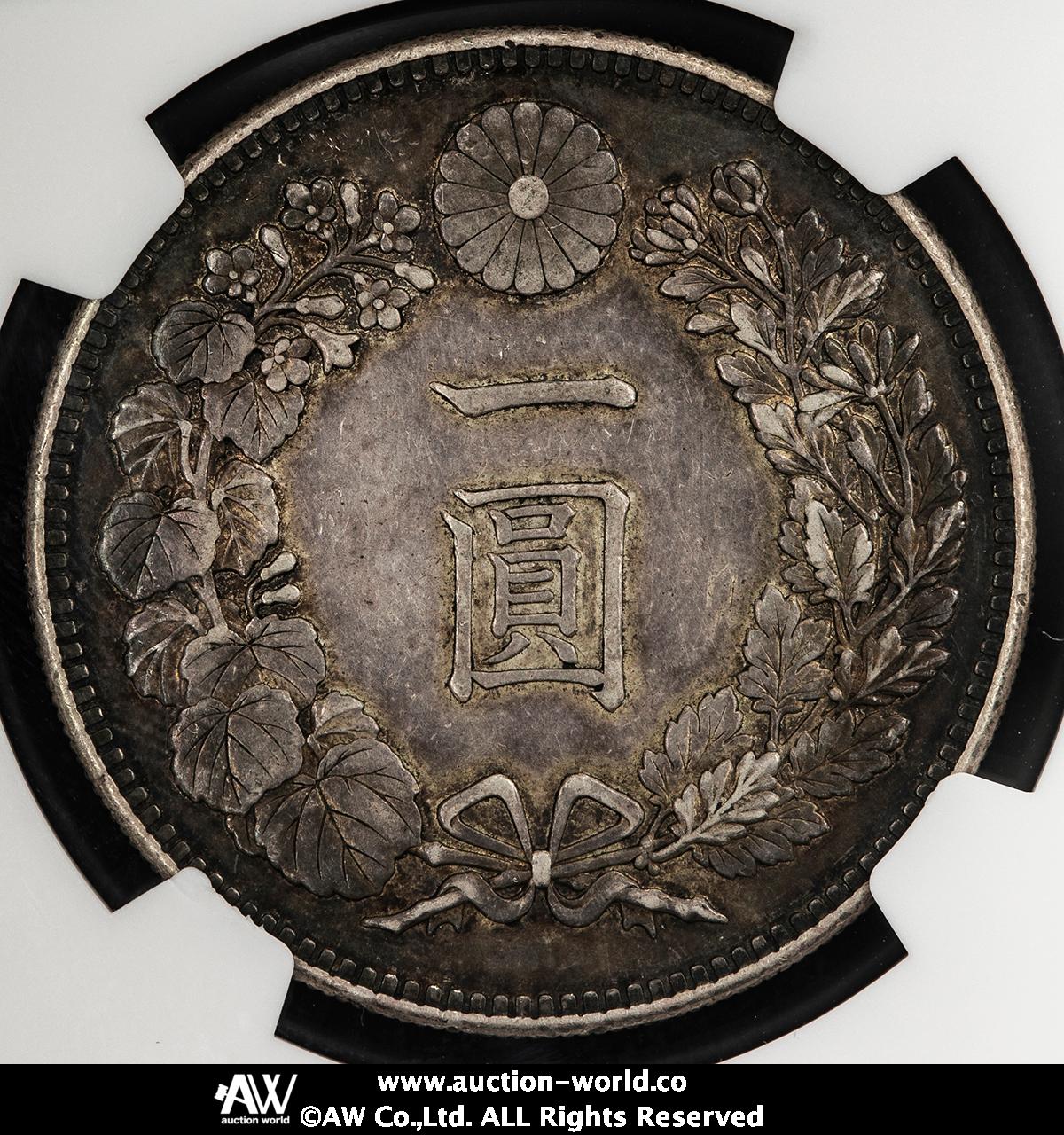 新1円銀貨（小型）　B28　大正3年　1914年　一圓　アンティークコイン 新1円銀貨（小型） B28 大正3年 1914年 一圓 アンティークコイン