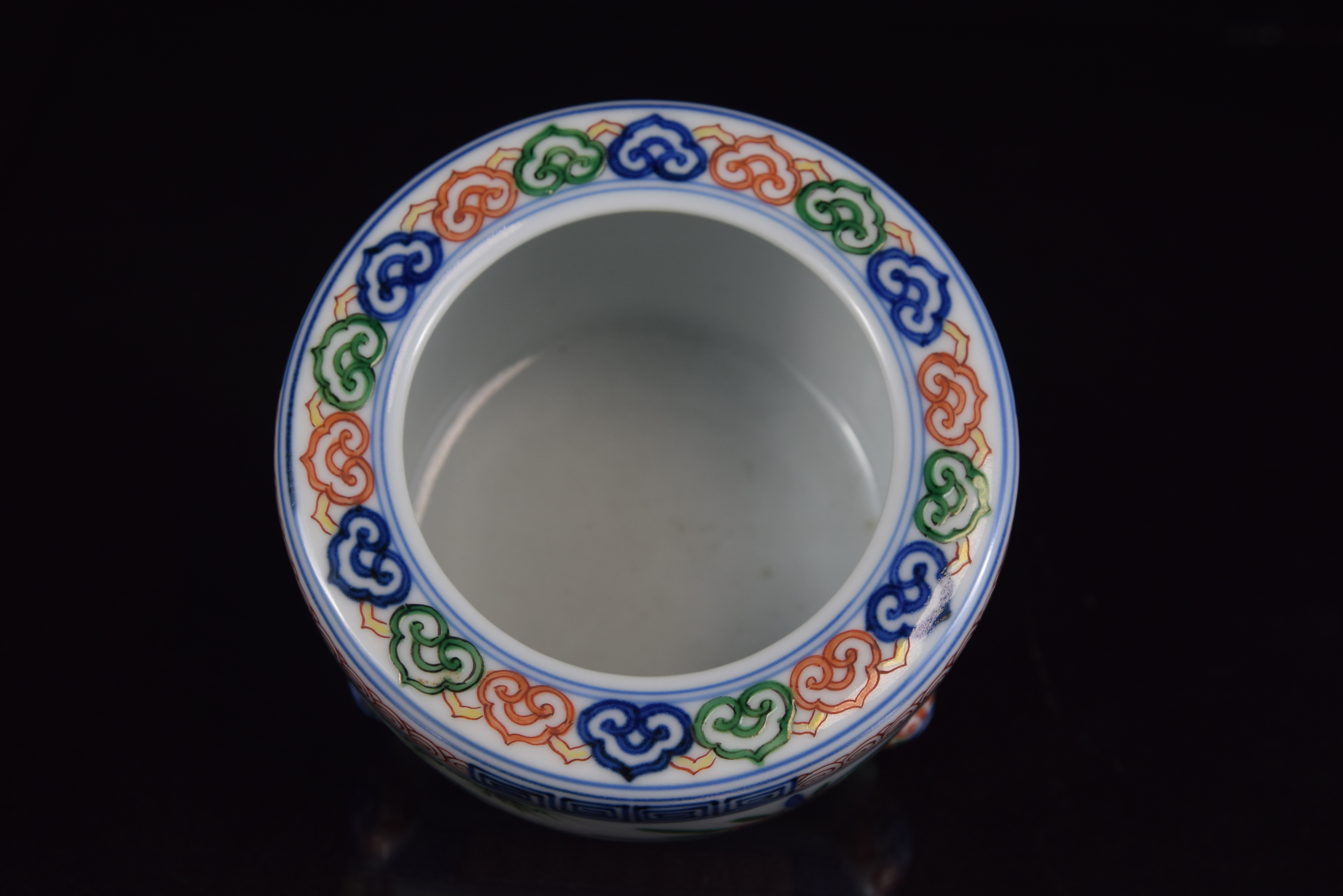 貨幣博物館 | 四代三浦竹泉造赤絵四君子図香炉 共箱（二重箱）