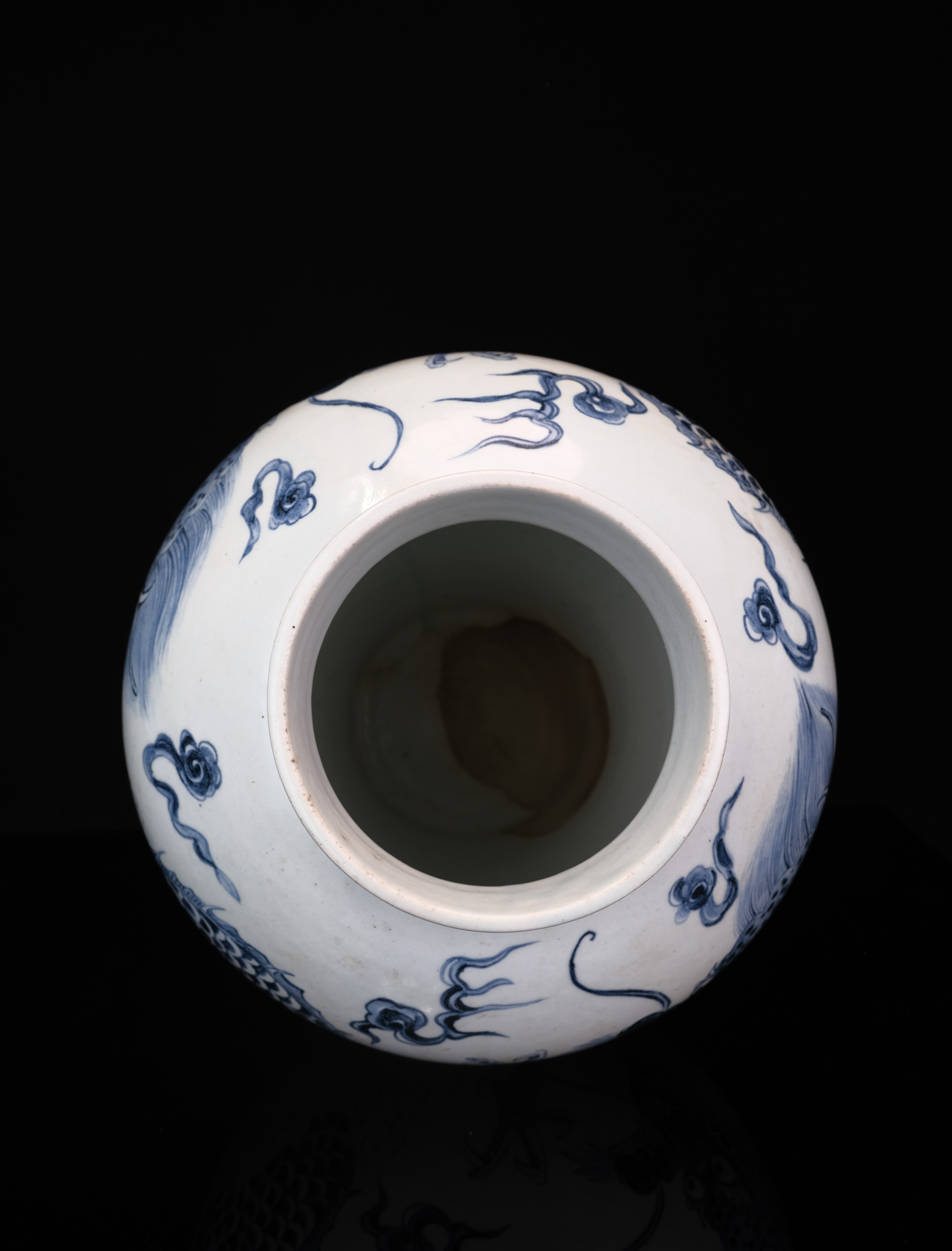 中国古玩 元染 染付 雲龍紋 大壺 高約29cm 唐物 時代物 c05390