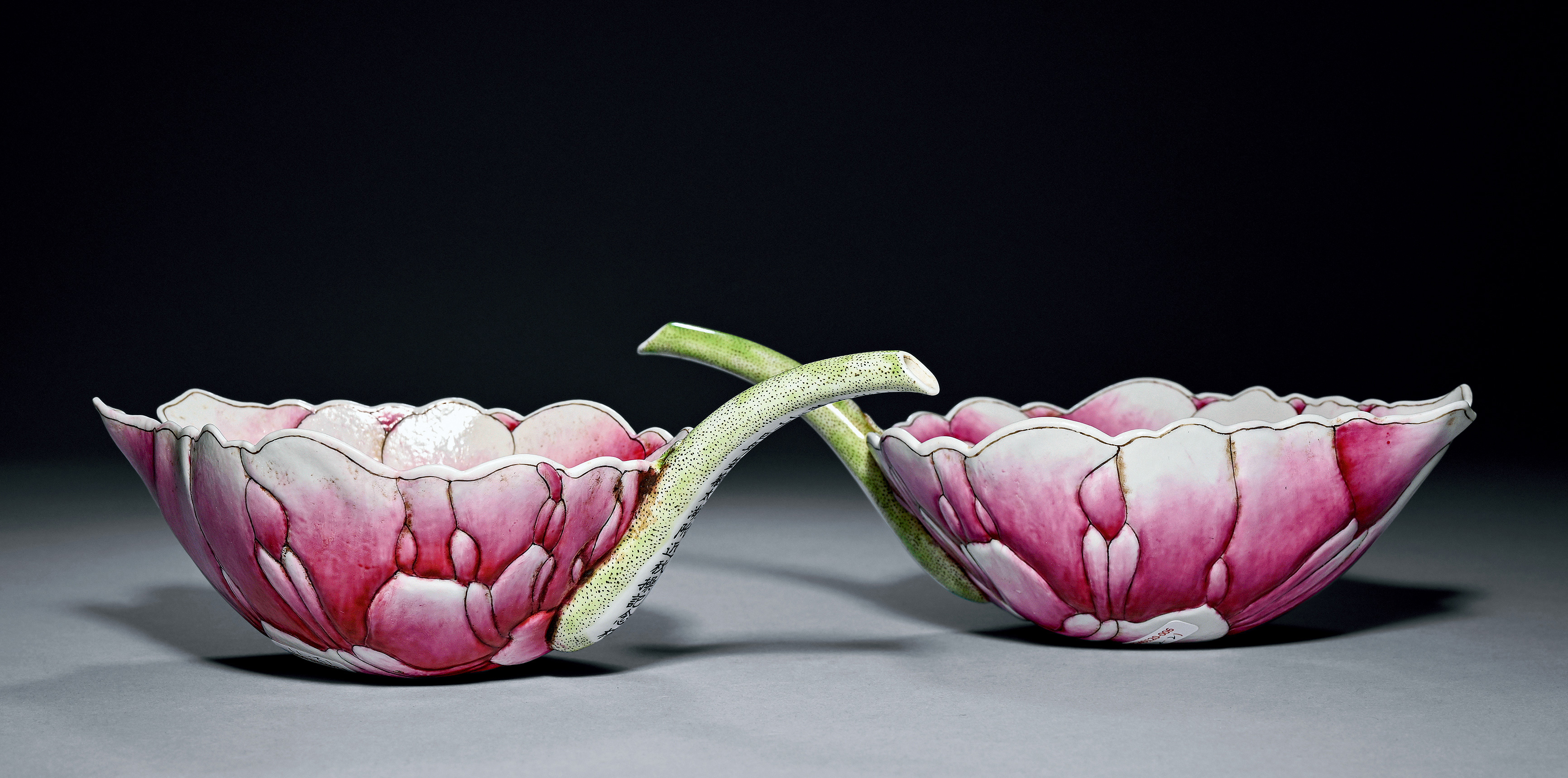 貨幣博物館 | 清光緒 粉彩蓮花秋操杯一對