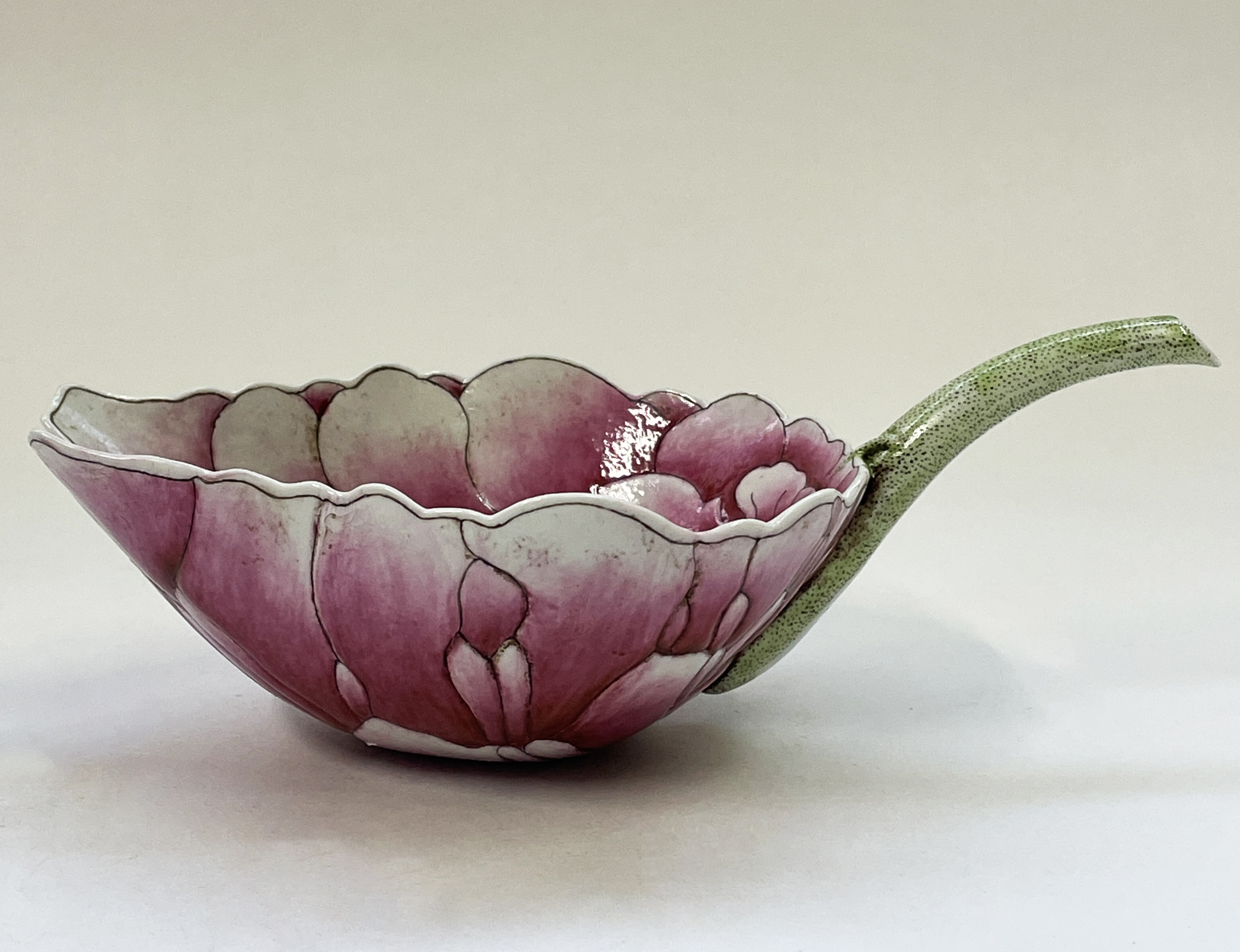 貨幣博物館 | 清光緒 粉彩蓮花秋操杯一對