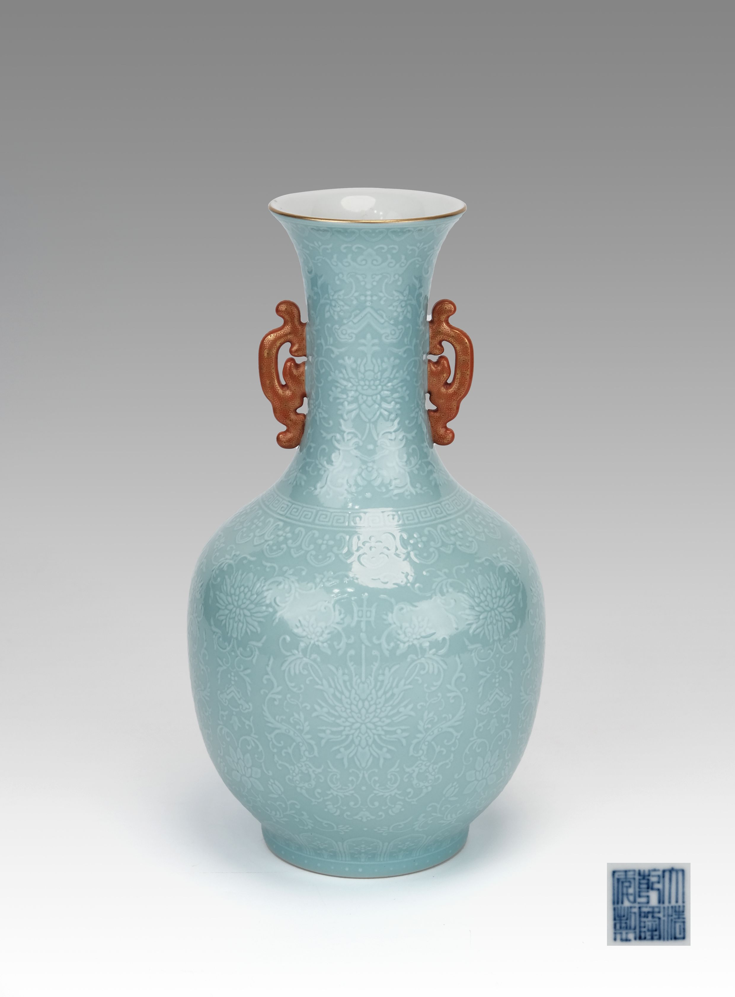 貨幣博物館 | 清 松石緑釉耳付け花瓶 国瓷