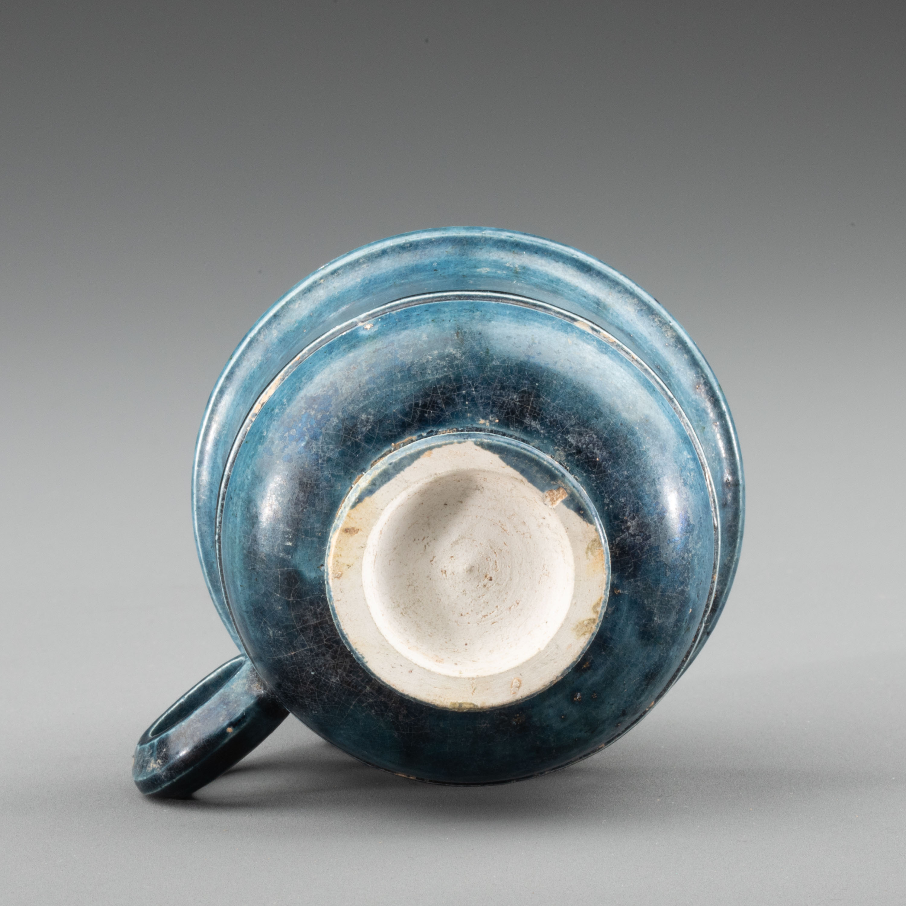 貨幣博物館 | 唐 藍釉單把杯 付木盒