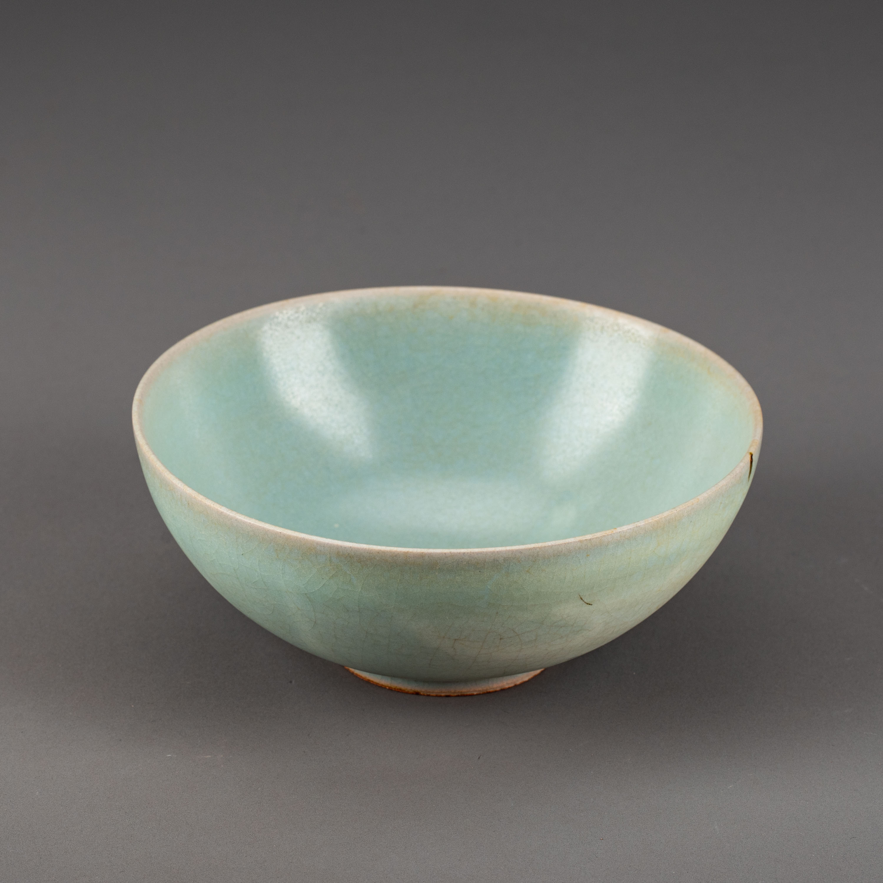 中国宋時代 青白磁鉢　木箱付　双竜紋 古美術 アンティーク 中国宋時代 青白磁鉢 木箱付 双竜紋 古美術 アンティーク