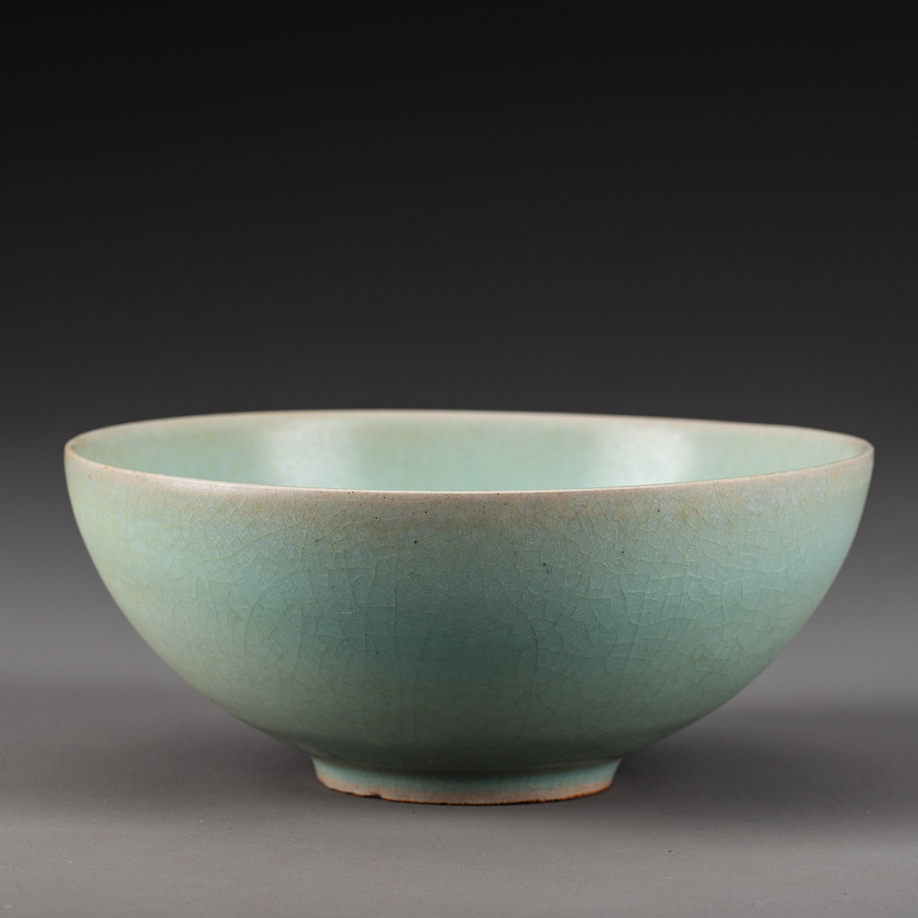 中国　天龍寺青磁　魚文　菓子鉢　時代箱　F　R7016 中国 天龍寺青磁 魚文 菓子鉢 時代箱 F R7016 2025年最新】天龍