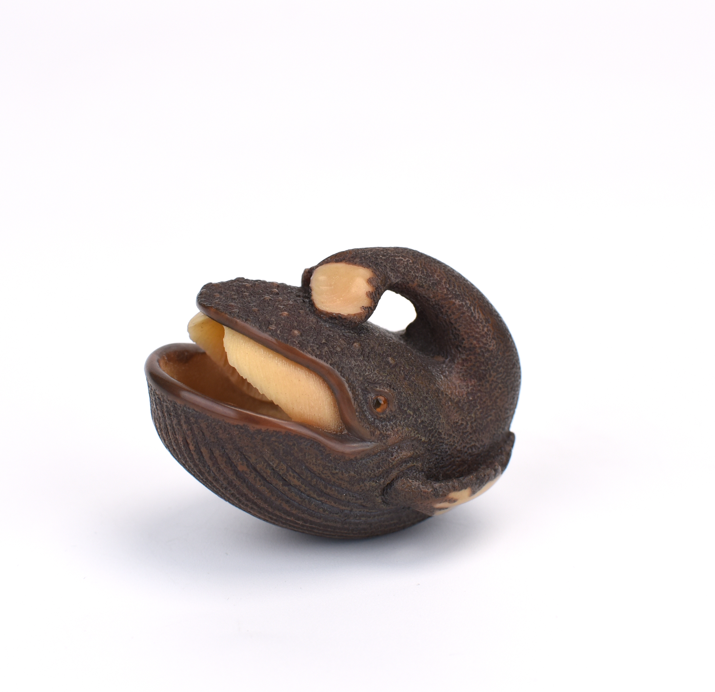 中国　古銅鍍金　龍刻　根付　紙鎮　V　5092 中国 古銅鍍金 龍刻 根付 紙鎮 V 5092 - メルカリ