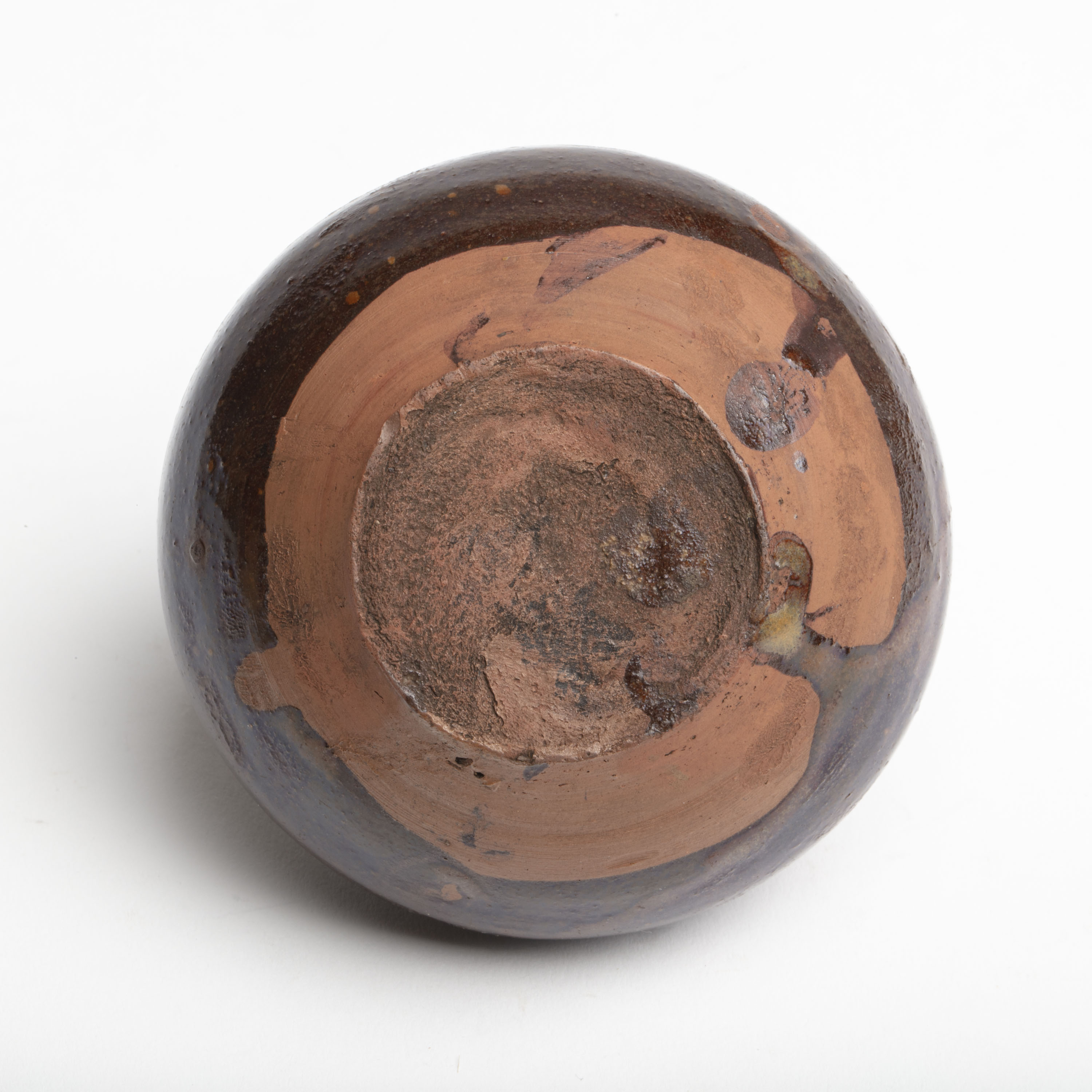 貨幣博物館| 宋洪塘大海茶入此件拍品为宋代洪塘窑茶入。此类由宋代中国