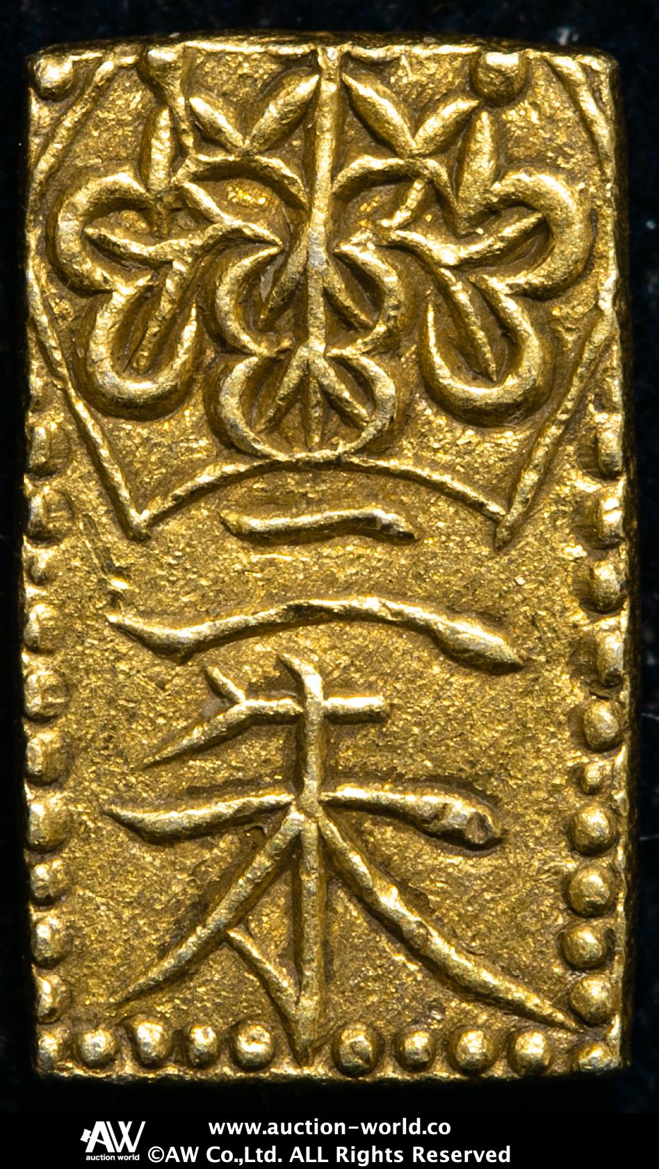 明治二分金 と 天保二朱金(穴アリ) IMG_4428.JPG