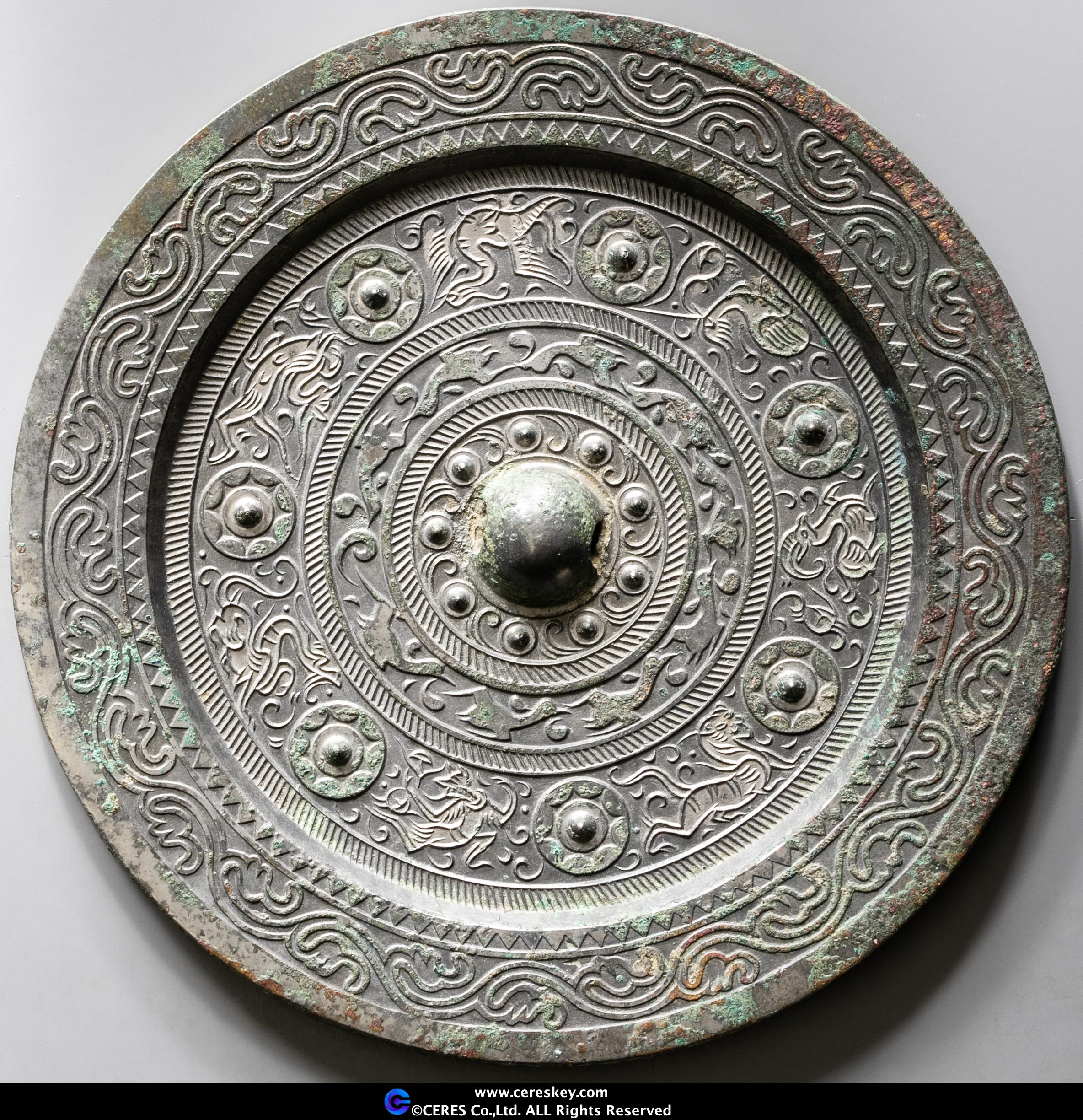 中国　古銅　神獣文　銅鏡　袱紗・時代箱付　M　3871E 中国古銅神獣文銅鏡袱紗・時代箱付M3871E